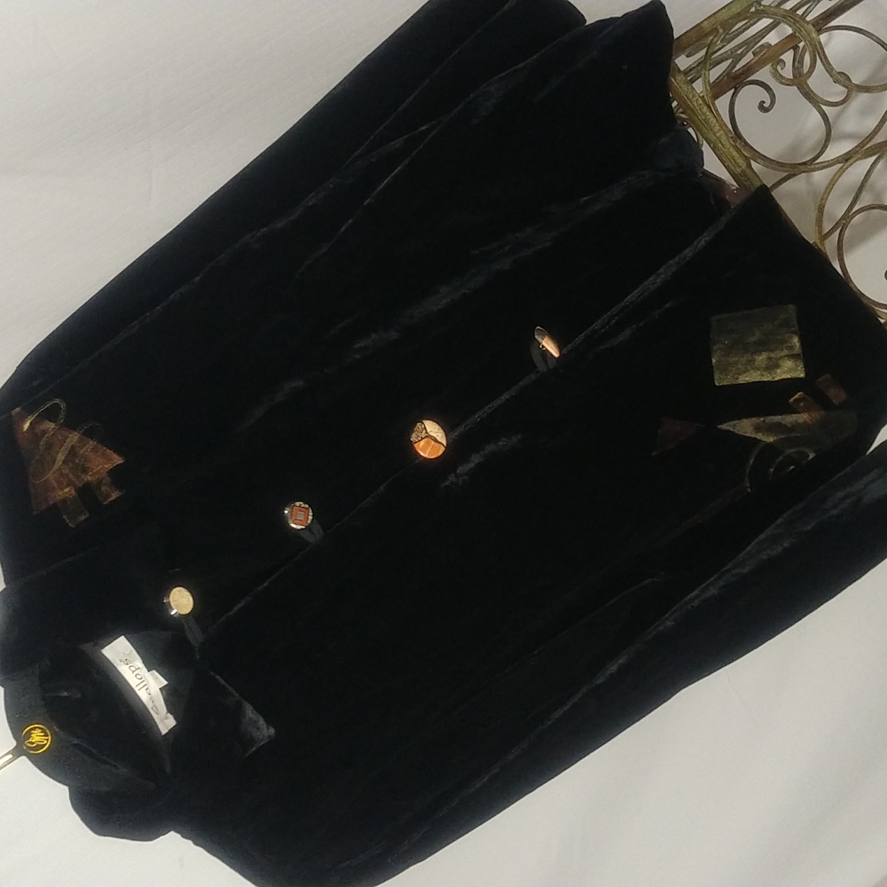 Scallops handpainted velvet jacket